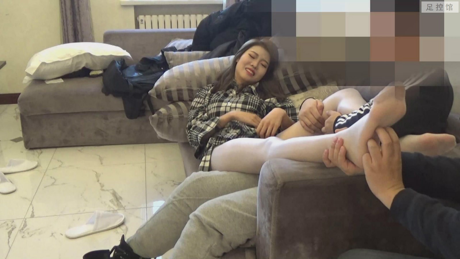 175904hdgm55hm95b5h5gy_meitu_3.jpg