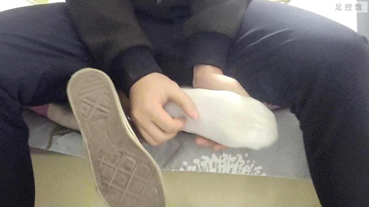 VID_20190122_182113-00_00_39-2022_11_24_10_12_13.jpg