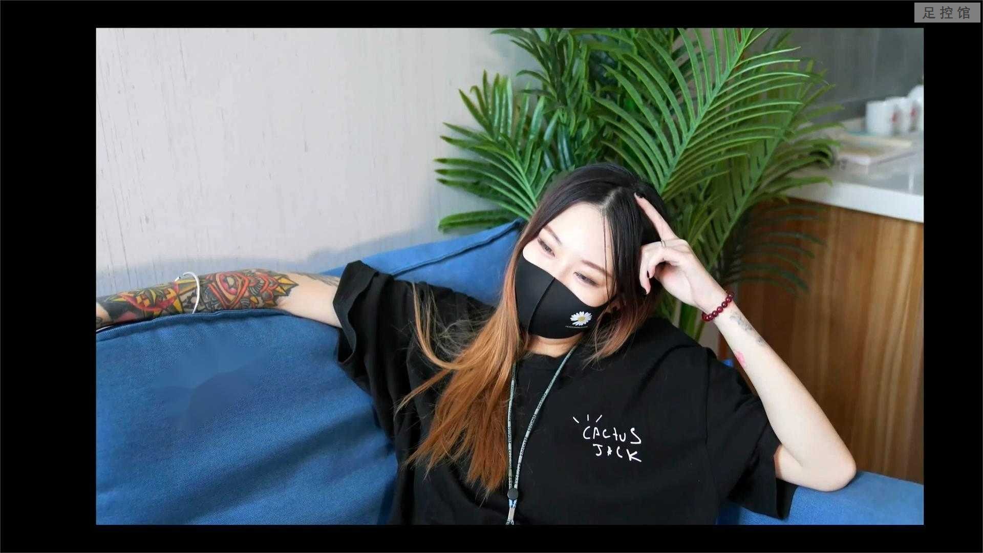 脚模摄影-旅行者芊芊上集4K超臭棉袜脚闻 tian.0001.jpg
