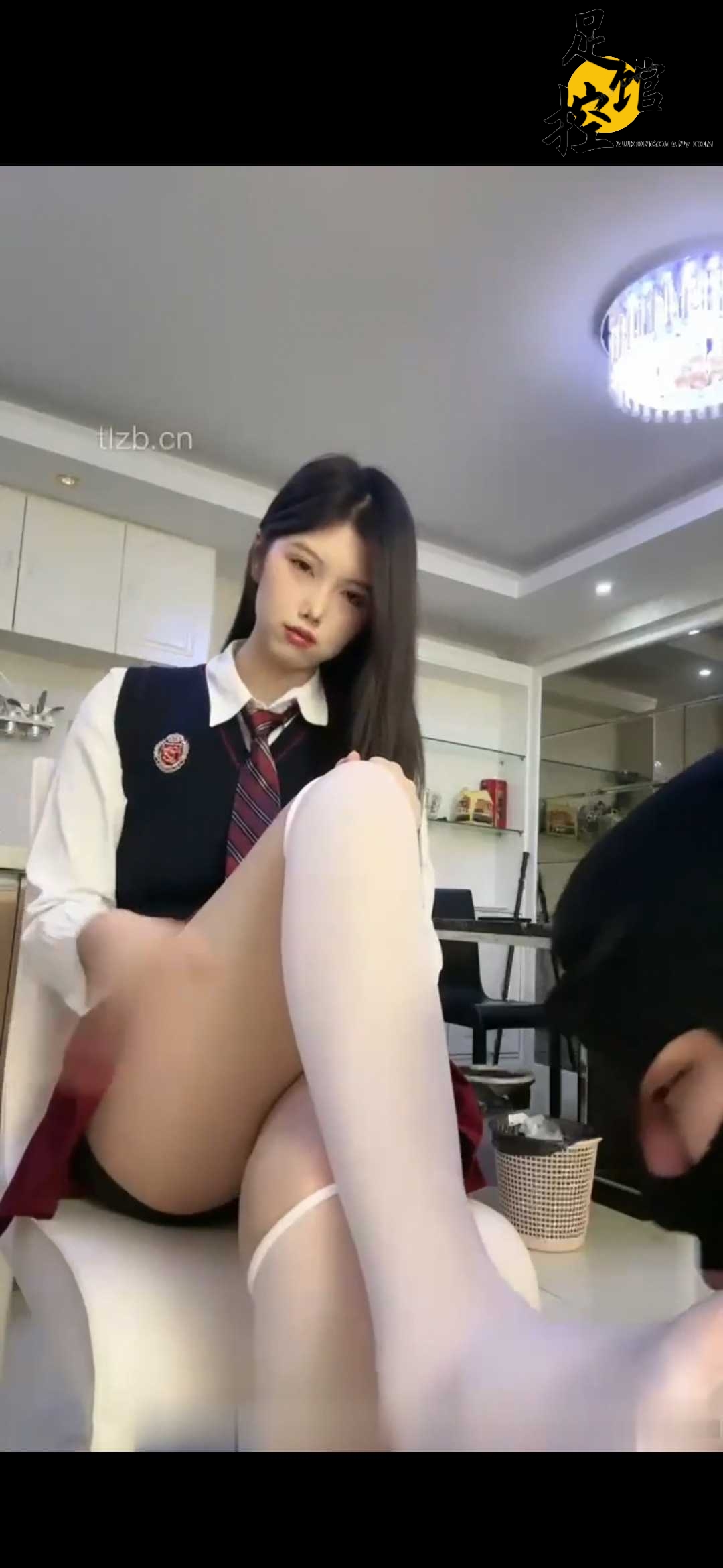 Screenshot_20240214_102147_com.huawei.himovie.jpg