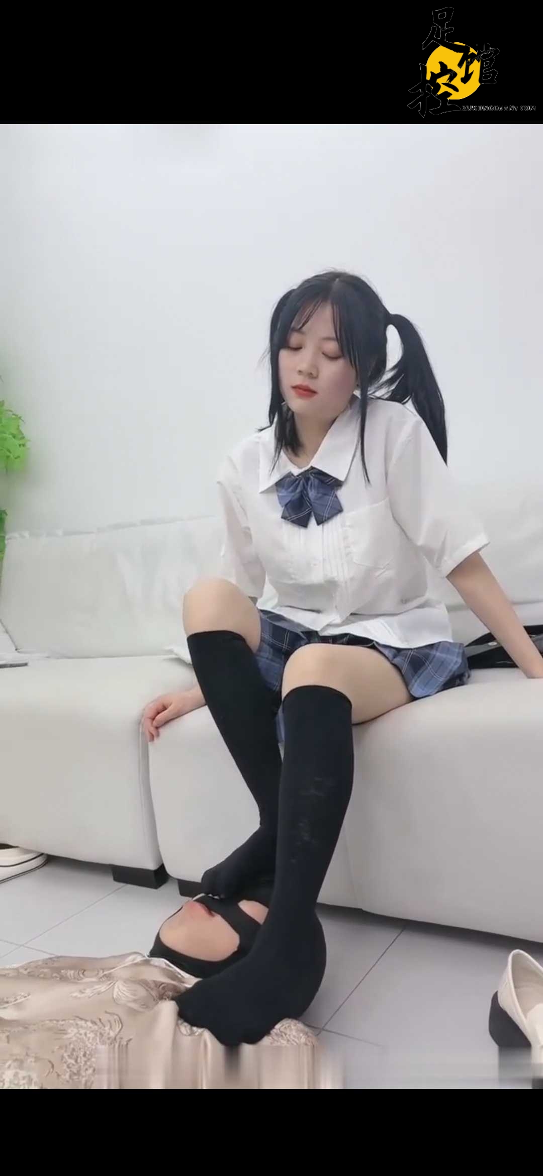 Screenshot_20240218_003445_com.huawei.himovie.jpg