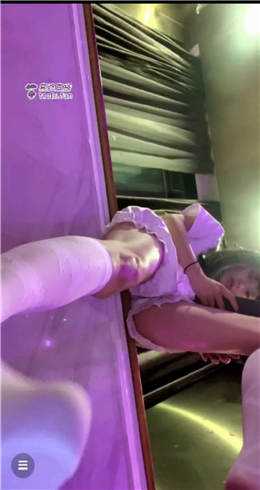 102728h40052xjj0mqvd1h.jpg