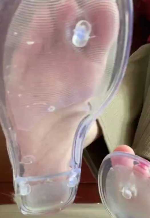 屏幕截图 2025-02-06 234905.png