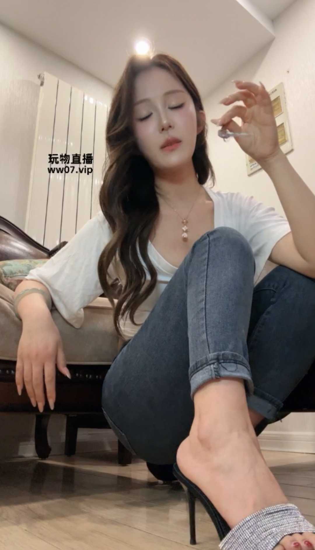 Screenshot_20250511_134700_com.huawei.himovie_edit_5369644427697294.jpg