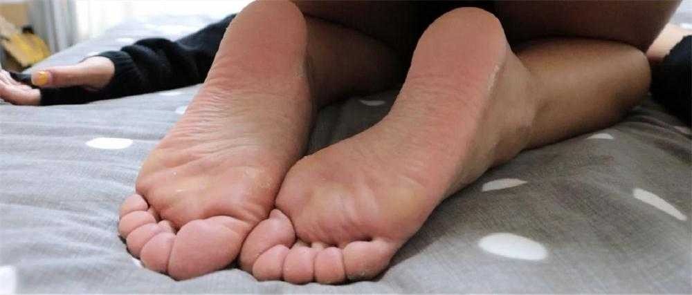 135244d87bzvk979d9hdn1.jpg