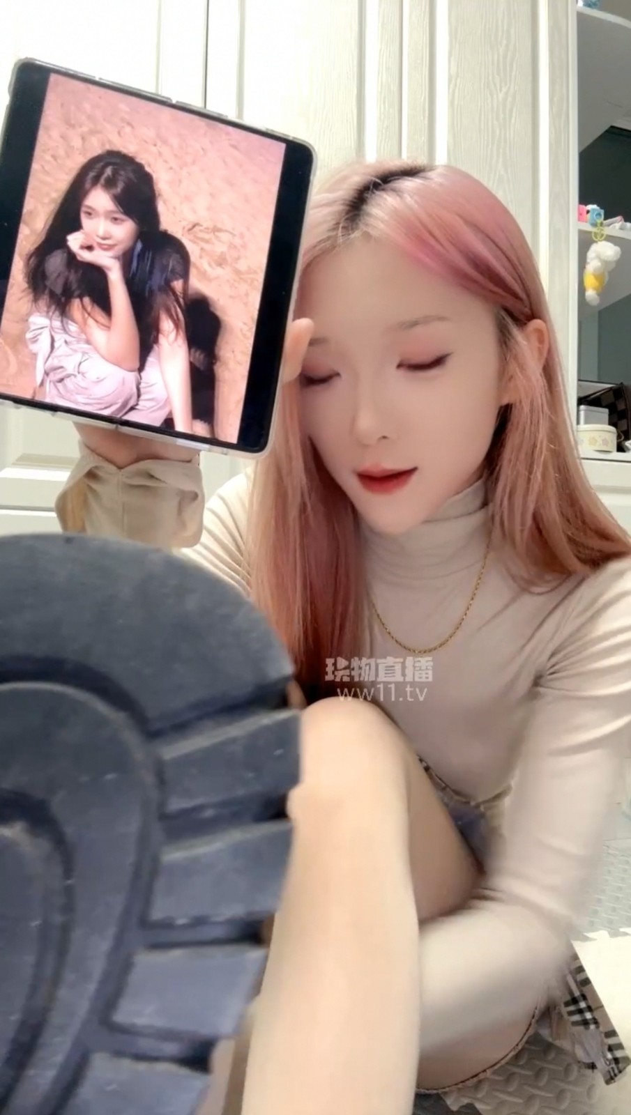 Screenshot_20251218_095145_com.huawei.himovie_edit_1887750587208820.jpg