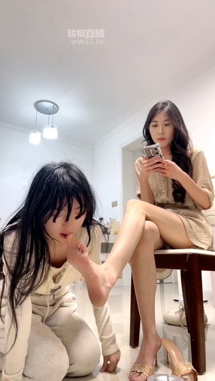 Screenshot_20260422_095754_com.huawei.himovie_edit_95721372734871.jpg